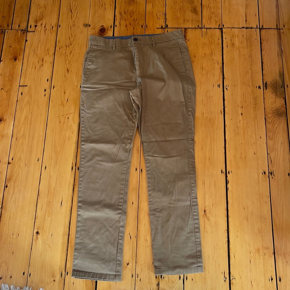 Old navy pants